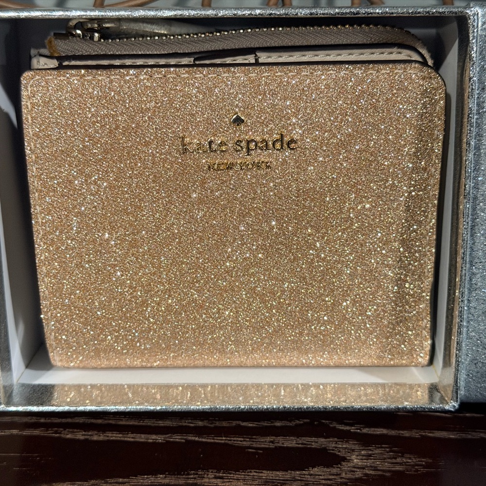 *NWT* Kate Spade ♠️ Rose Gold Glitter Joeley Bifold Zip Wallet
